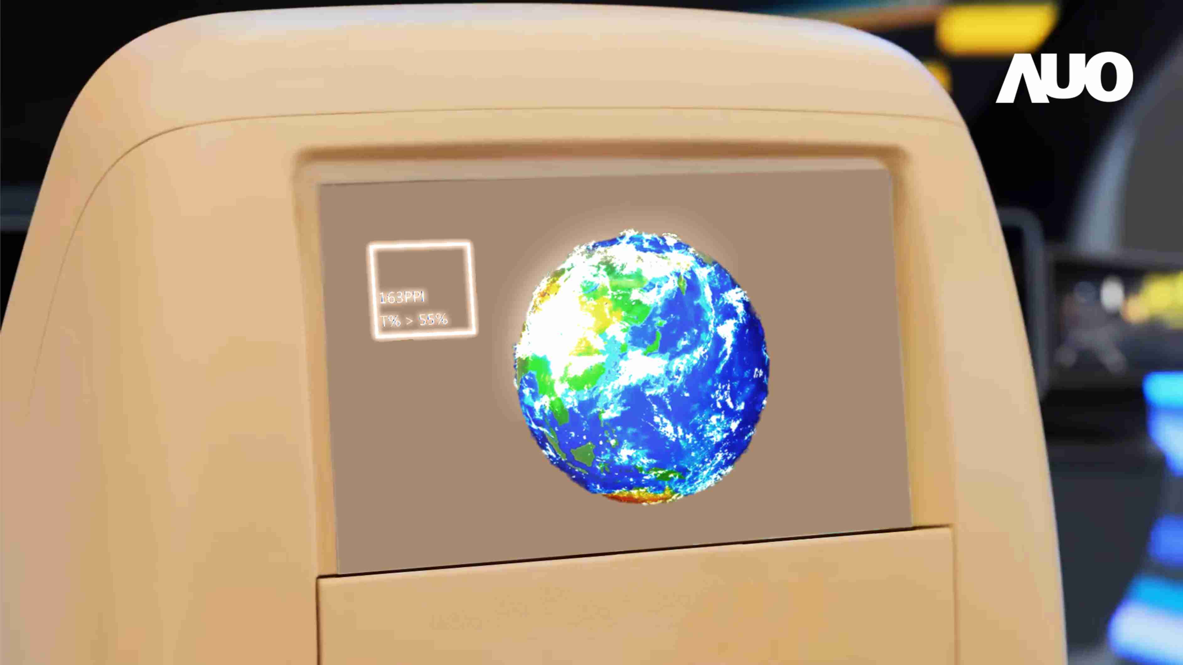 2121非凡突破设计与制程挑战，，，，推出全球最高分辨率163ppi的13.5吋透明Micro LED面板，，并积极布局智能车市场，，，以期拓展透明显示应用的可能性